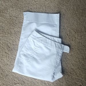 Rafaela  White capris